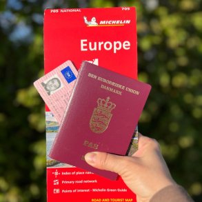 PAS-, VISUM-, ID- & KØREKORT FOTO